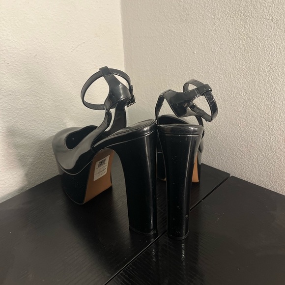 ASOS Black Platform Patent Leather Heels 👠 - Picture 3 of 5